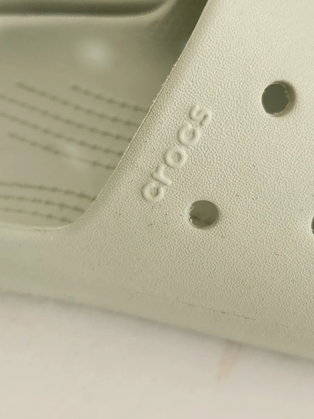 Crocs Pale Green Slide Sandals Size 7